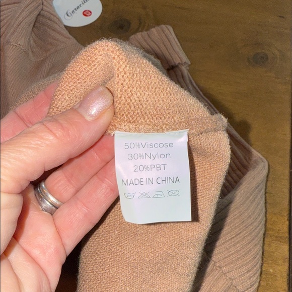 Women's Tan Knit Sweater and Pants Set - Picture 7 of 10